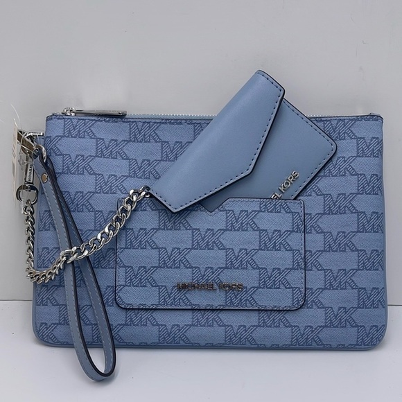 Michael Kors Handbags - Michae Kors Jet Set Item Large Logo 2-in-1 Central Zip Wristlet
Pale Blue
NWT